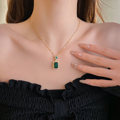 Square-cut Diamond and Emerald Necklace