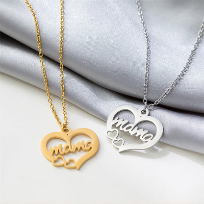 🎁 Heart shaped letter 'mama' necklace